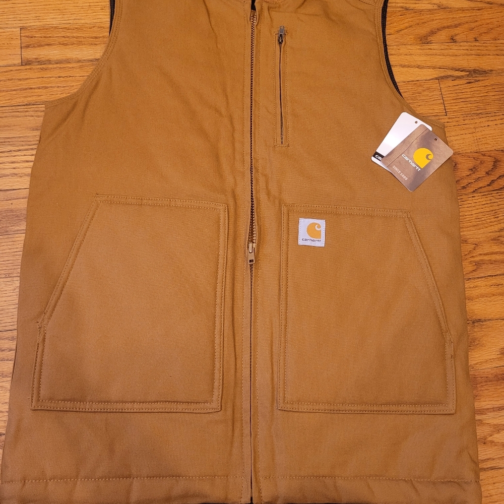 New boy carhartt vest size xl (18-20)